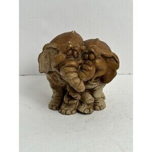 Vintage 1974 Elephant Couple In Love Linking Trunks Figurine W. Berrie Co.  USA